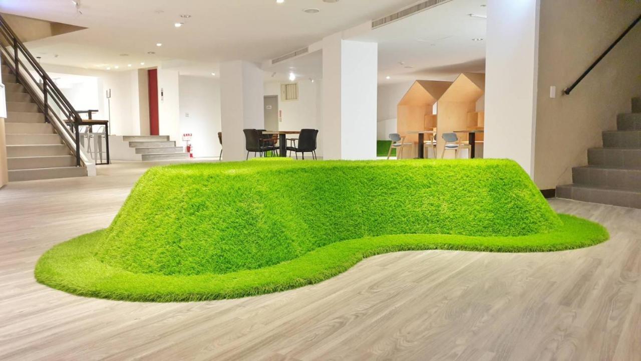Talmud Business Hotel - Zhongshan Taichung Exteriör bild
